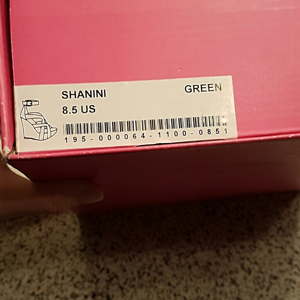 Wedges - Picture 3 of 3